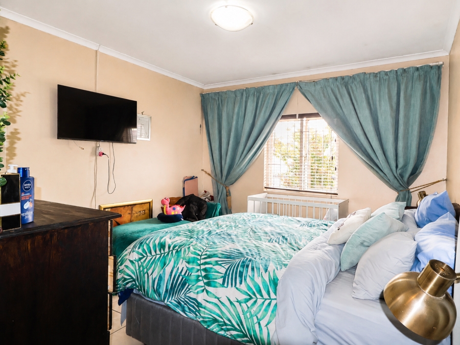 3 Bedroom Property for Sale in Parklands Western Cape